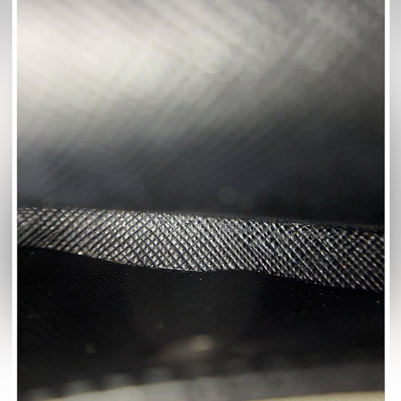 Prada black leather Saffiano card holder with COA - Picture 8 of 11